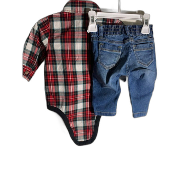 Old Navy Bundle 2 Piece Shirt/Pants & 2 Button Up/Down 0/6 Months - Picture 11 of 15